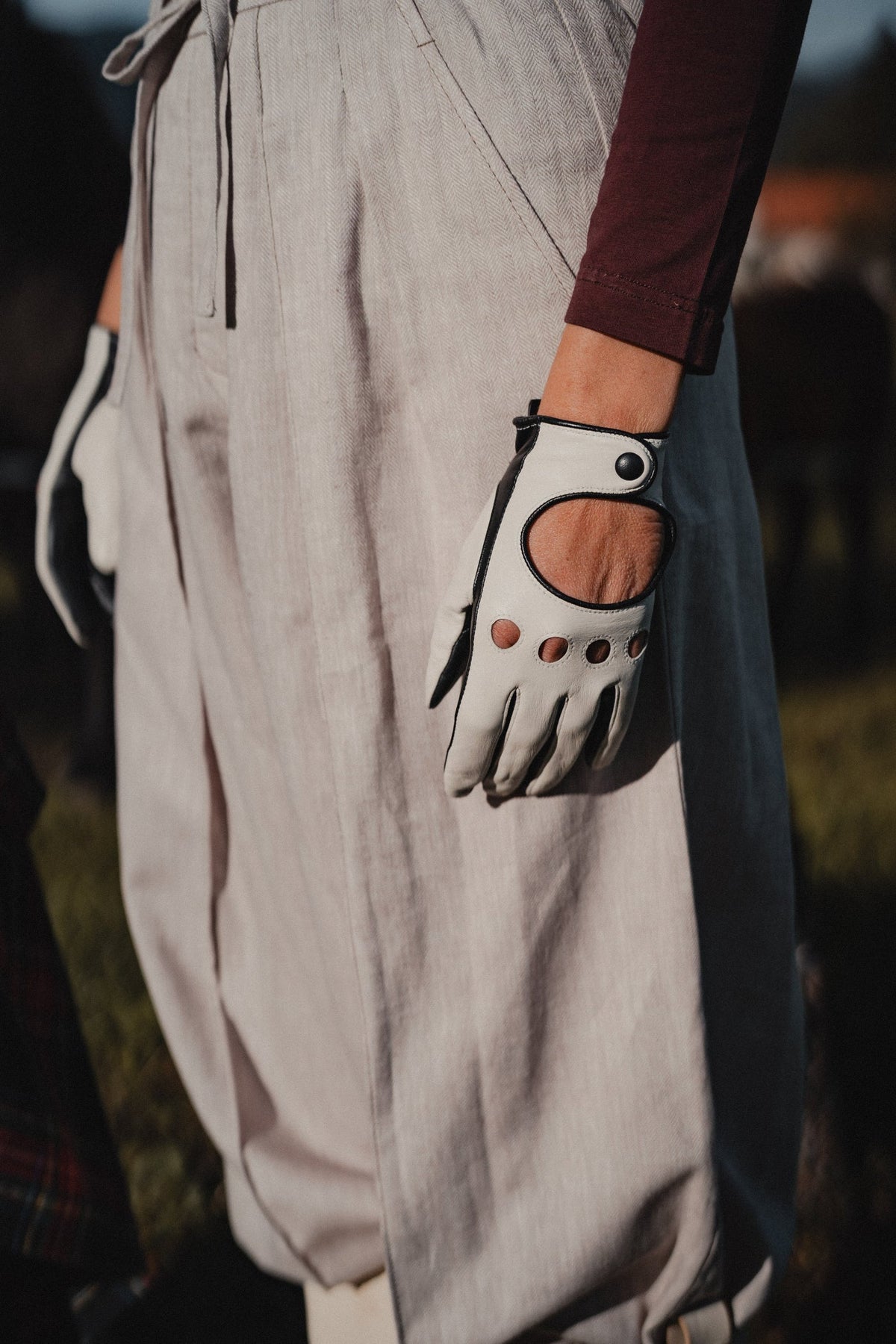 High-Waist Linen Trousers by Nat.Lesjak, high-waist herringbone linen-cotton trousers (2/5)